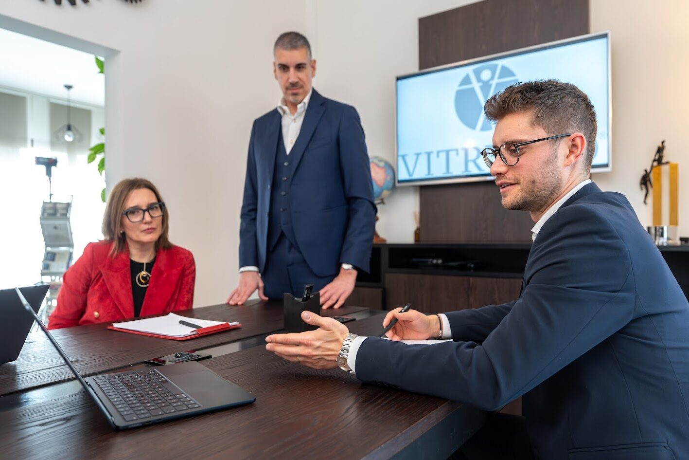 cropped-vitruvio-consulting.jpg